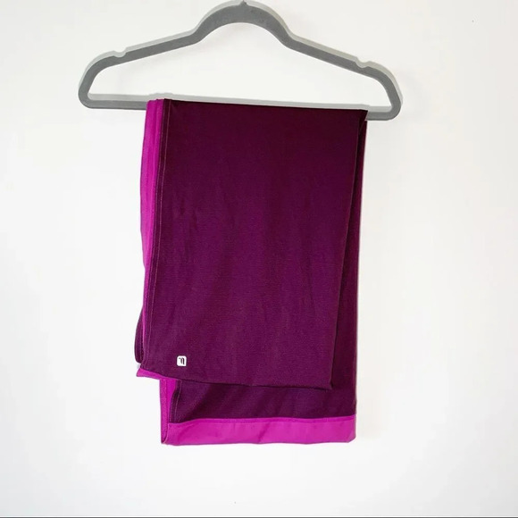 Fabletics Two-tone Infinity Scarf Pink Viva Magenta Sporty Wrap Yoga Athleisure - Picture 7 of 7